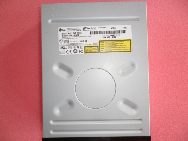 LG Electronics GSA-4163B DVD Super Drive.JPG